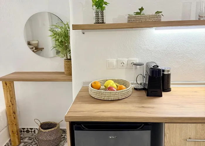 The Nest * Fira (Santorini)