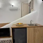The Nest ثيرا