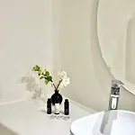 The Nest شقة ثيرا