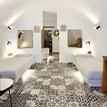 The Nest * Fira (Santorini)