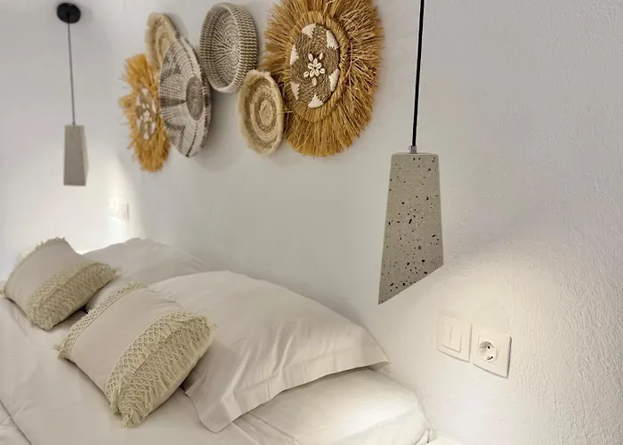 The Nest * Fira (Santorini)